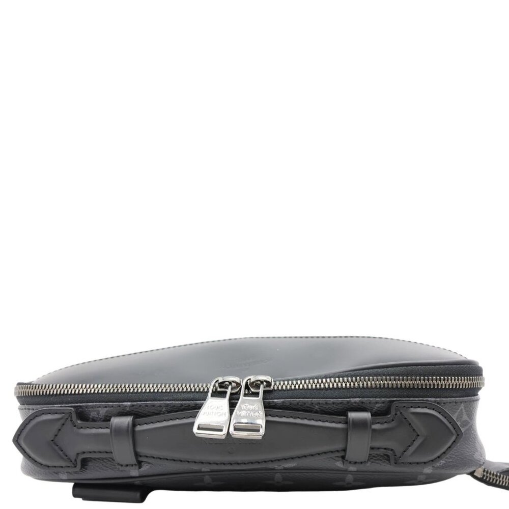 Louis Vuitton Explorer Monogram Eclipse Canvas Bu… - image 5